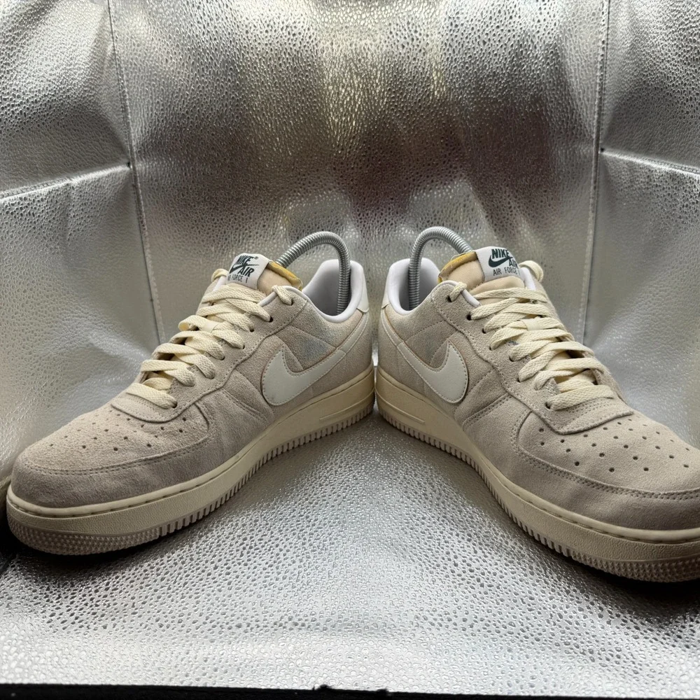Size 9 Nike Air Force 1 Low '07 Light‎ Orewood Mens Athletic Sneakers FQ8077-104